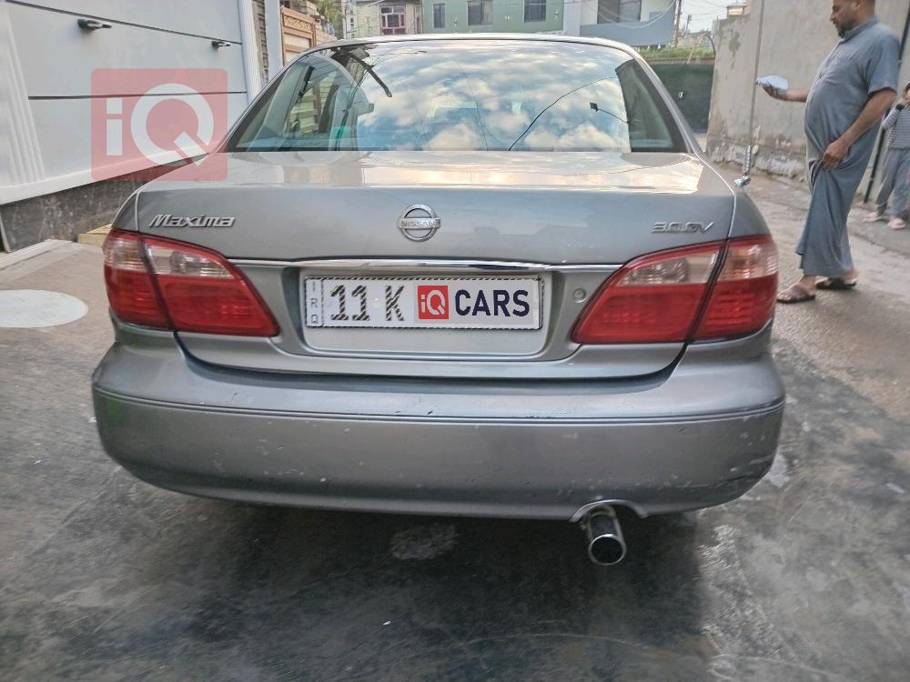 نيسان ماكسيما